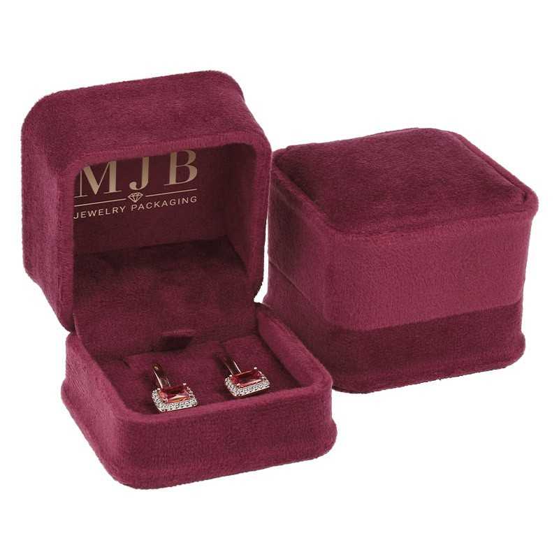 Views of the burgundy velvet jewellery box for Earrings CHA1P-BU, 58x58x49 mm, gold MJB logo inside the lid
