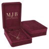 Viste dell'astuccio per collane CHA5C-BU in velluto bordeaux con logo MJB dorato sul coperchio