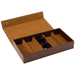 Caja para gafas marrón con 5 compartimentos GAF9C-M, con unas gafas dentro