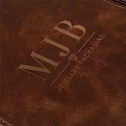 Caixa para óculos castanha com 3 compartimentos 162×184×52 mm - GAF8C-M com o logótipo MJB estampado, vista 5