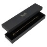 Caja para Pulsera 233×53×27 mm - WAS6-N, color negro, abierta con una joya, logotipo dorado MyJewelBoxes