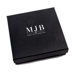 Collierdoosje 120×120×32 mm - WAS9-N, zwart, gesloten, zilverkleurig MyJewelBoxes-logo
