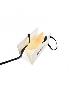 Caja de cartón automontable BLANCA 150X72X82 mm. BRO2