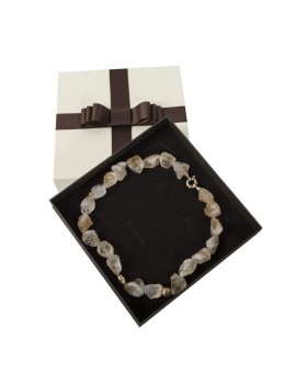 Caja de carton con lazo decorativo para collar LOU11