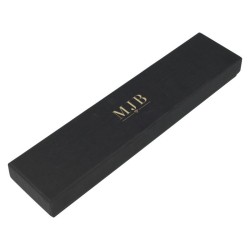Caja para Pulsera 233×53×27 mm - WAS6-N, color negro, cerrada, logotipo dorado MyJewelBoxes