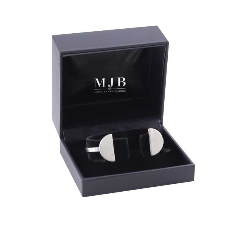 Estuche para armis de polipiel negro con logotipo plateado MyJewelBoxes, abierto - MIS11AR 90×80×44 mm