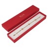 Armbanddoosje 233×53×27 mm - WAS6-R, rood, open met een sieraad, goudkleurig MyJewelBoxes-logo