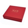 Groot kettingdoosje 167×167×32 mm - WAS11-R, rood, gesloten, goudkleurig MyJewelBoxes-logo