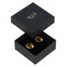 Caja Washington para Joyería pendientes 50x50x23 mm · Negro · al por Mayor · PMWAS0-N, abierta, logotipo dorado MyJewelBoxes