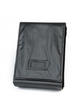 Manta de cruz con fichas para collares gargantillas