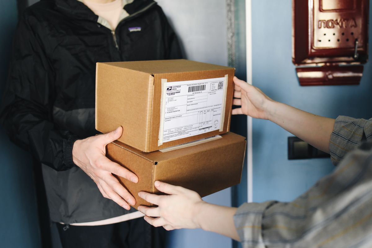 How to Ship Jewellery Safely: An E-commerce Packaging Guide